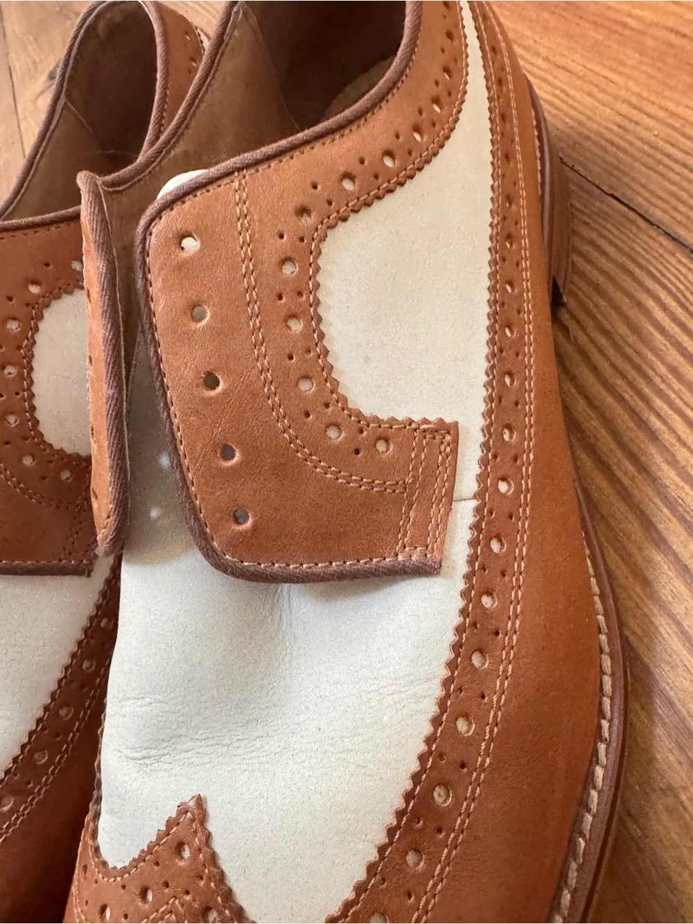 Johnston & Murphy Men's Wingtip Leather Oxford Dress Shoes Two Tone  Size 11.5